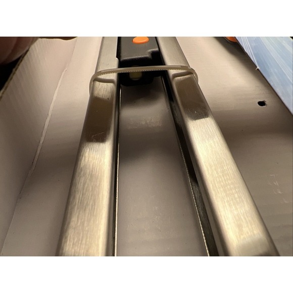 Premium Grade Stainless Steel Grill Spatula/Tongs Kit with LED‎ Light - Picture 10 of 11